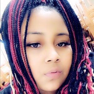 Meet your Posher, Imani